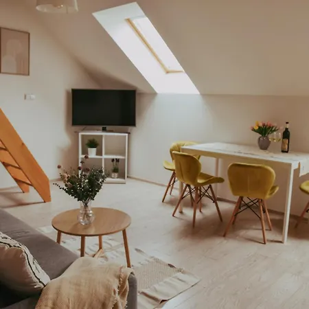 Miloo Apartmán *